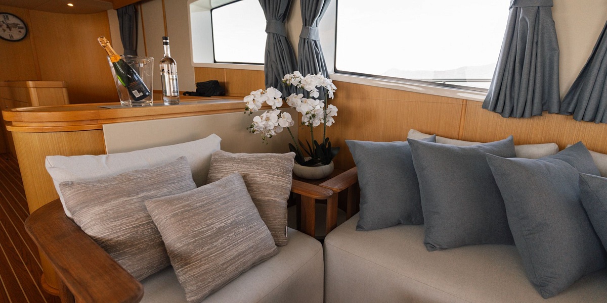 Аренда мега яхты Sunseeker 34M Beluga на Пхукете